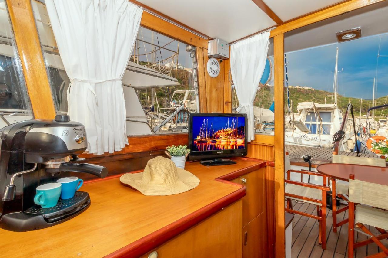 Marta Boat B&B Castelsardo Exterior foto